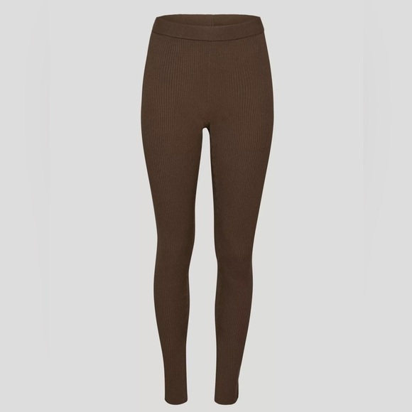 ARITZIA Babaton Distill Legging Knit leggings with side slits size xs - Picture 1 of 8